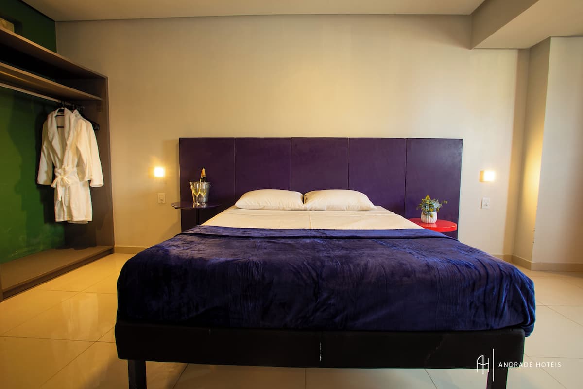 Minibar, in-room safe, desk, blackout curtains