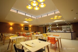 Desayuno buffet incluido todos los días