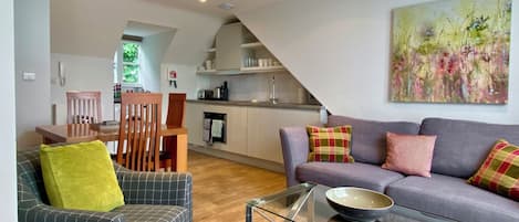 Duplex, 2 Bedrooms, Balcony | Living area | 43-inch Smart TV with digital channels, Netflix, streaming services