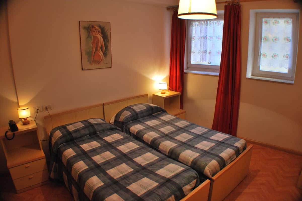 Desk, blackout curtains, cots/infant beds, rollaway beds
