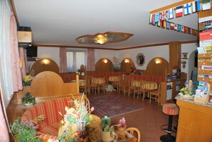 Bar (on property) - Albergo Lucia (Tesero)
