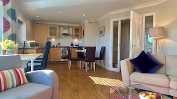 Superior Apartment, 2 Bedrooms, Private Bathroom | Living area | 43-inch Smart TV with digital channels, Netflix, streaming services