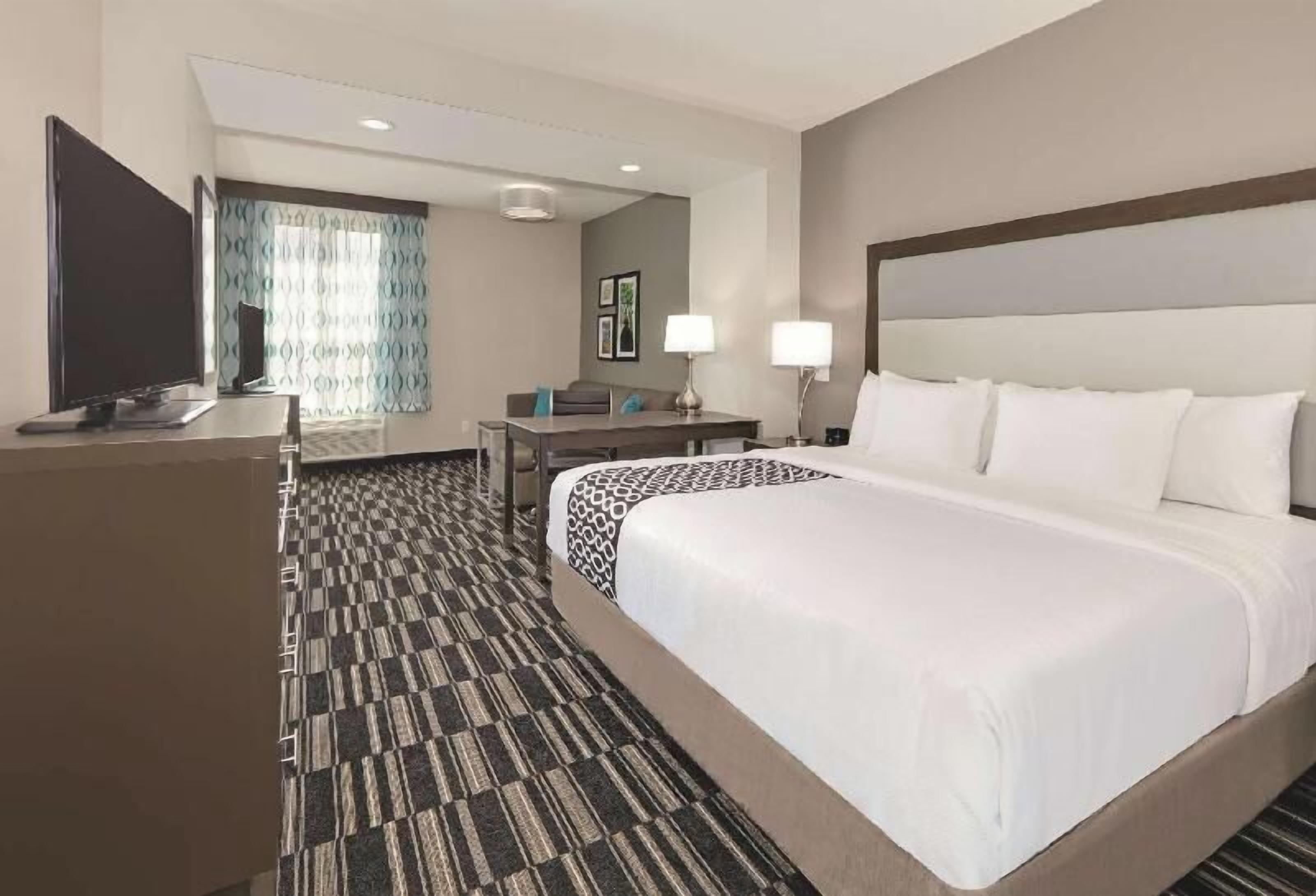 Premium bedding, pillowtop beds, desk, iron/ironing board