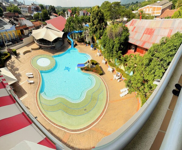 Mặt tiền nơi lưu trú