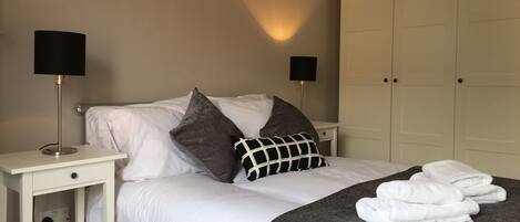 Apartment, 2 Bedrooms | 1 bedroom, premium bedding, individually decorated