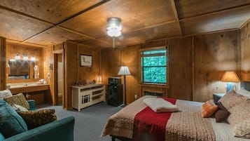 Signature Suite, Hill View