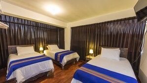 Standard Triple Room - Home Hoteles - Casa Arcopunco (Cusco)