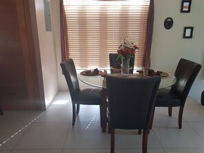 Townhome, 2 Bedrooms, Balcony | In-room dining