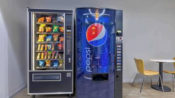 Minibar, Wi-Fi gratuit, draps fournis