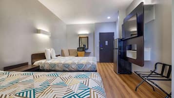 Standard Room, 2 Double Beds, Non Smoking, Refrigerator & Microwave | Minibar, free WiFi, bed sheets