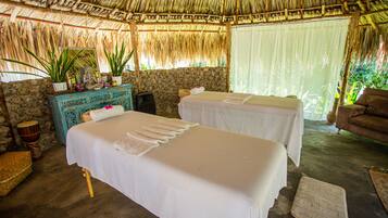 Behandlingsrom for par, kroppsbehandlinger og aromaterapi