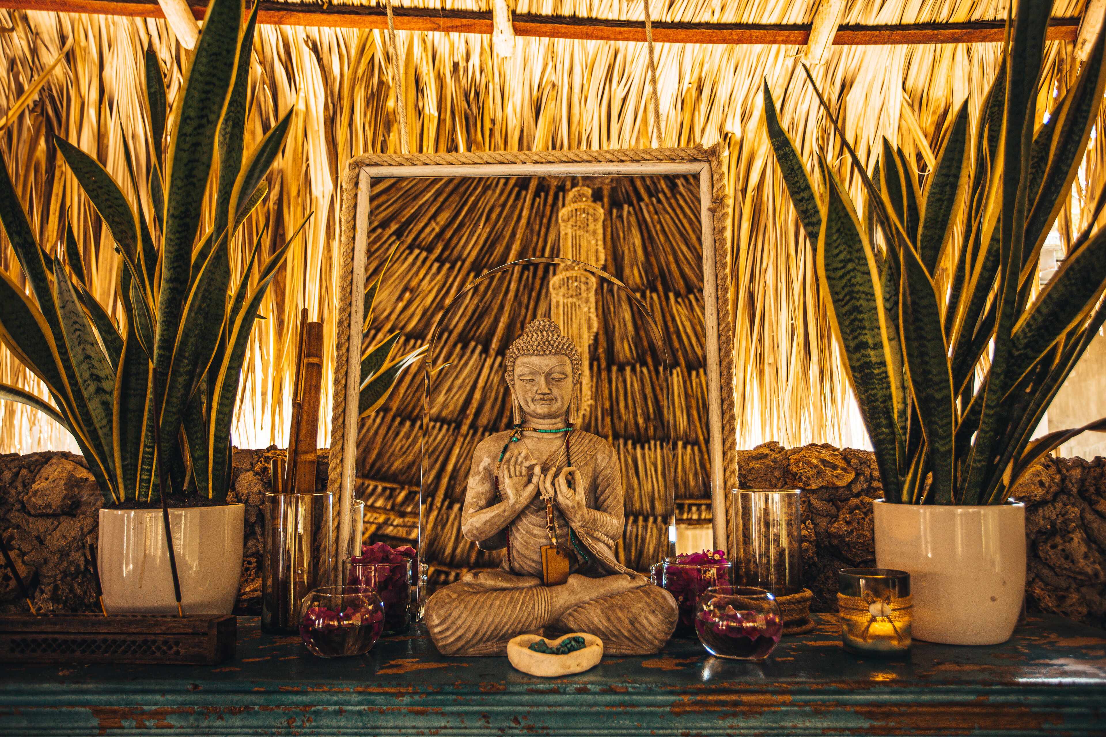 couples treatment room(s), body treatments, aromatherapy, thai massages