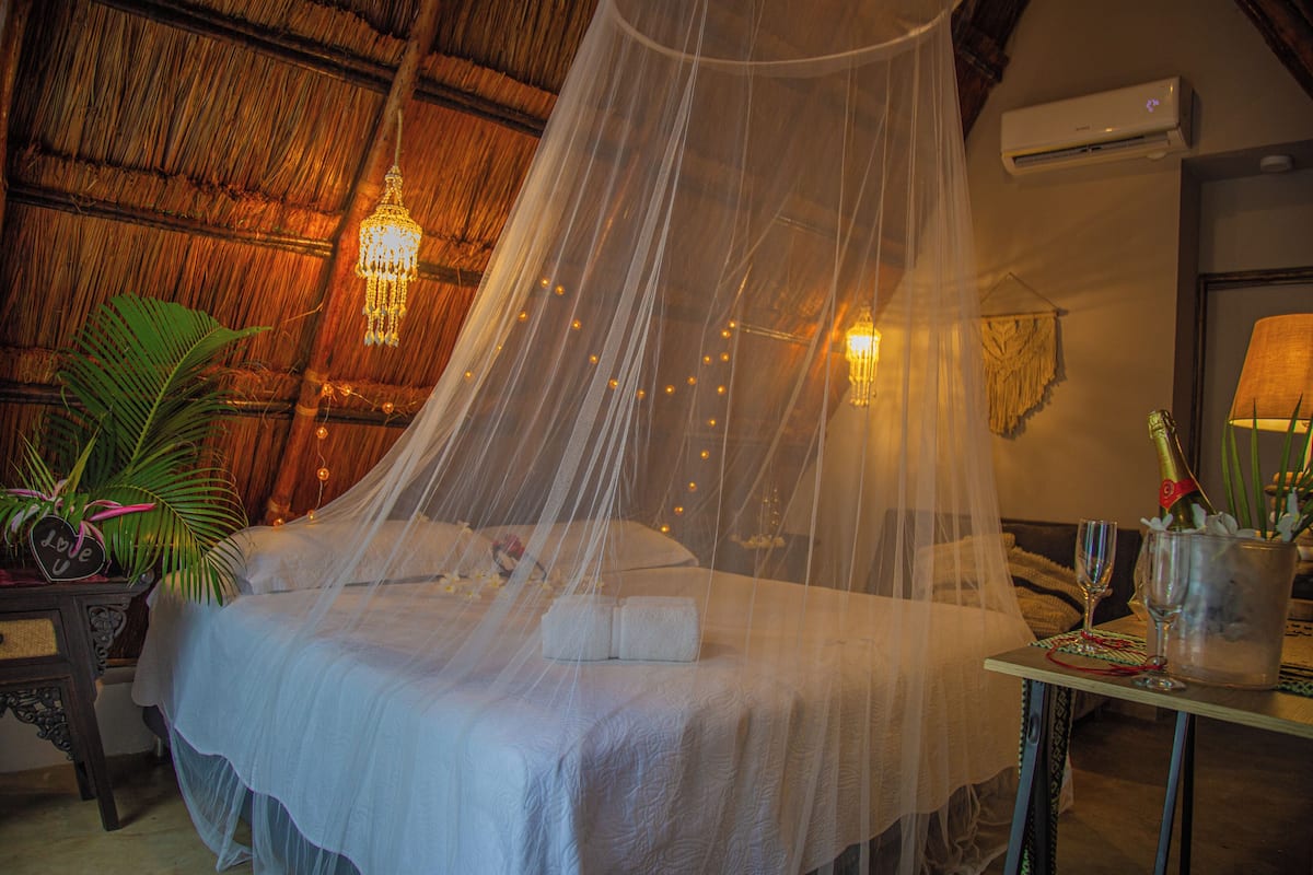 Luxe beddengoed, donzen dekbedden, pillowtop-bedden