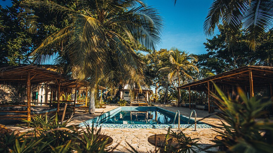 Namaste Beach Club & Hotel