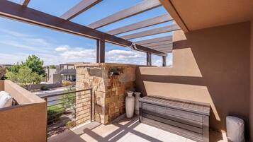 House, Multiple Beds, Pool View (Snow Canyon Escape) | Property grounds