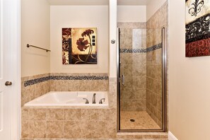Bathroom - Greenwind (St. George)