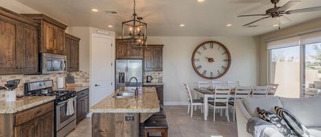 Ferienhaus, Mehrere Betten, Poolblick (Life's Good) | Wohnbereich