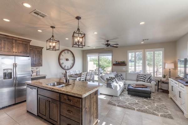 House, Multiple Beds, Pool View (Life's Good) | Living area | Flat-screen TV, DVD player