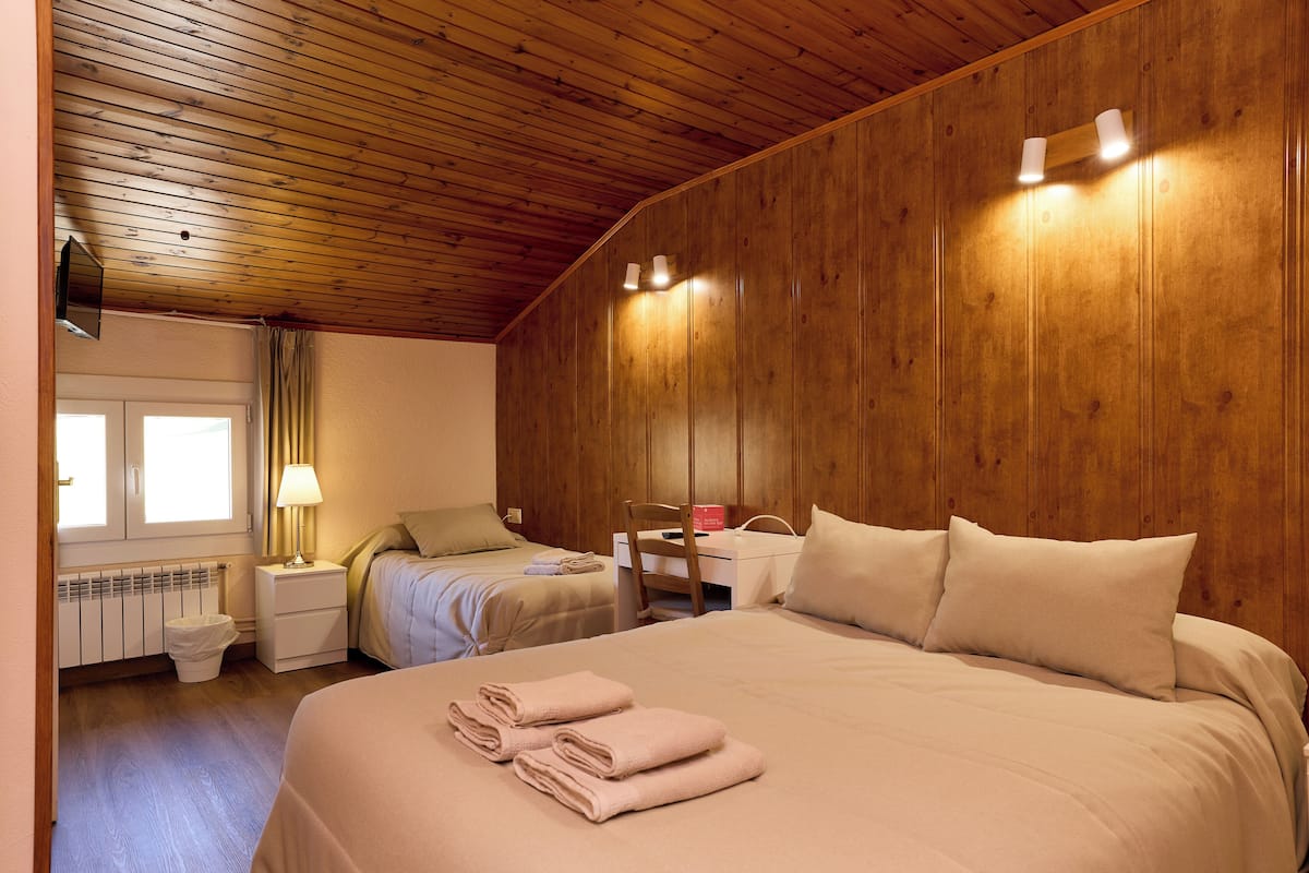 triple room | 1 bedroom, premium bedding, in-room safe, desk