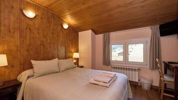 Double Room | Premium bedding, in-room safe, desk, free WiFi