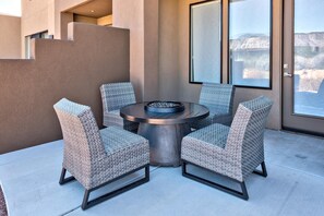 House, Multiple Beds, Golf View (Retreat On The Green) | Outdoor dining - Retreat On The Green (St. George)