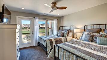 House, Multiple Beds, Golf View (Retreat On The Green) | 4 bedrooms, iron/ironing board, free WiFi, bed sheets