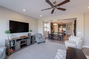 House, Multiple Beds, Mountain View (18th Fairway to Heaven) | Living area - 18th Fairway to Heaven (St. George)