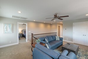 House, Multiple Beds, Mountain View (18th Fairway to Heaven) | Living area | Flat-screen TV, DVD player