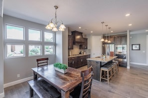 House, Multiple Beds, Mountain View (18th Fairway to Heaven) | Private kitchen - 18th Fairway to Heaven (St. George)