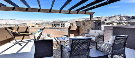 Casa, várias camas, vista para a montanha (The Painted Horse) | Terraço/pátio