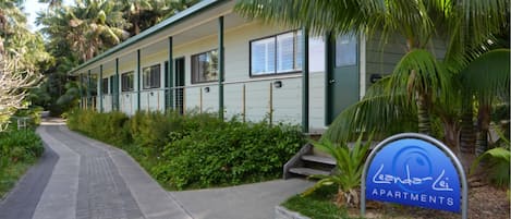 Fachada del alojamiento