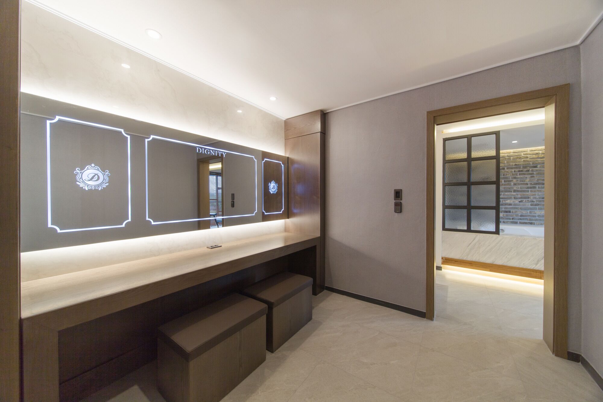 2 bedrooms, blackout curtains, free wifi, bed sheets