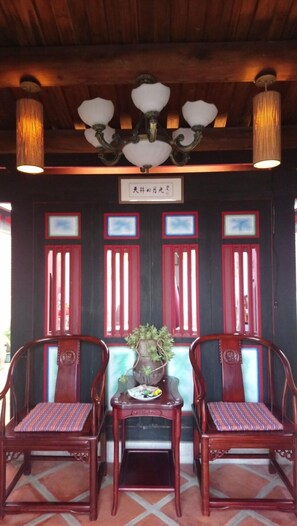 Front of property - Patio Moonlight B&B (Jincheng)