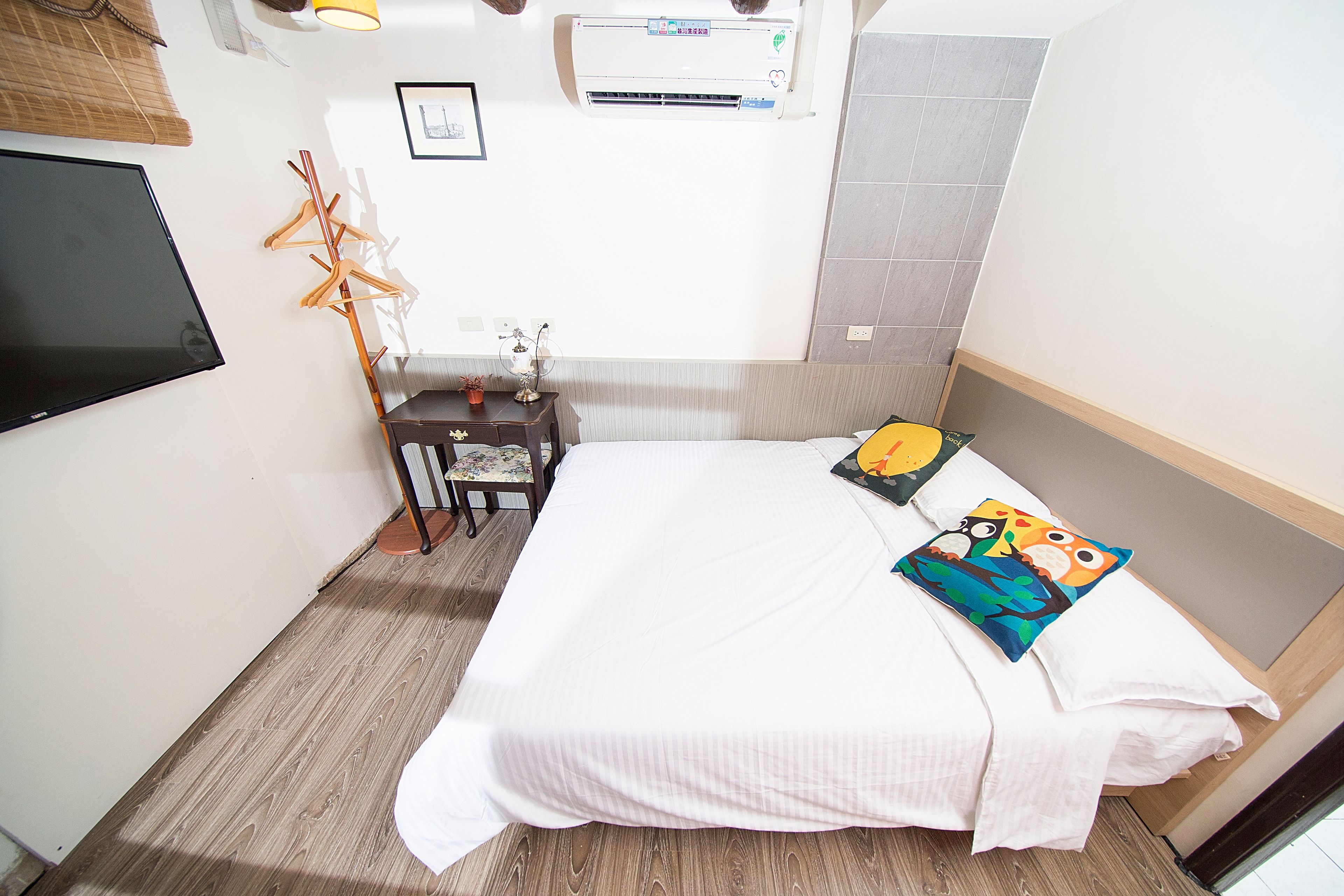 Comfort dubbelrum (Moon) | Skrivbord, mörkläggningsgardiner, gratis wi-fi och sängkläder