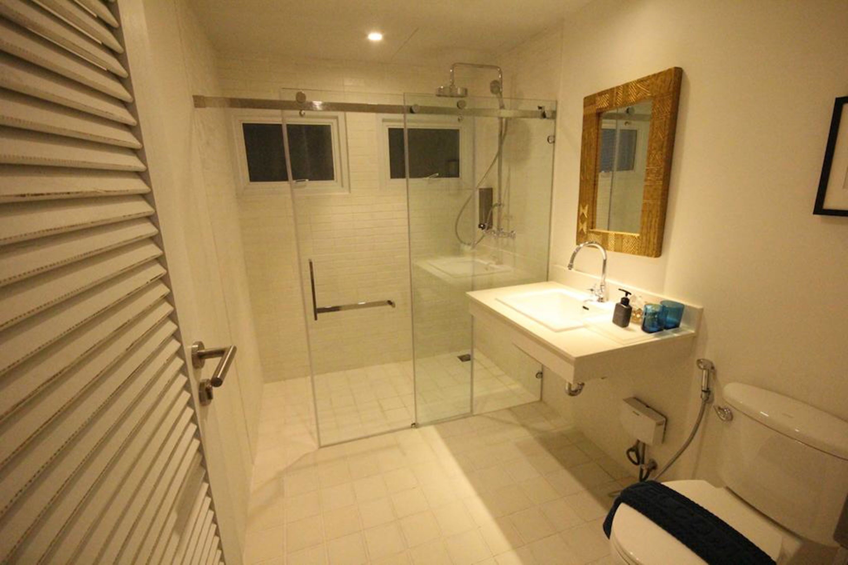 Villa S1 - 4 Bedroom  | Banheiro | Chuveiro, chuveiro com efeito de chuva, produtos de toalete grátis 