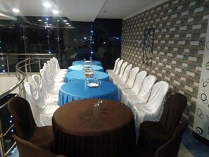 الأطباق العالمية