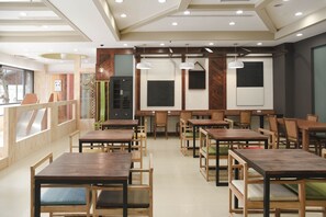 Desayuno buffet incluido todos los días