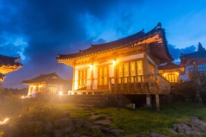 Exterior - Canopus Resort Pension (Seogwipo)