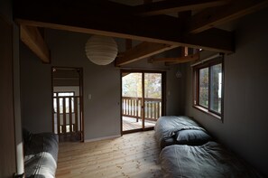 3 habitaciones, wifi gratis y ropa de cama 