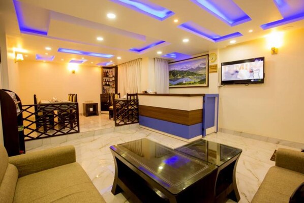 Reception - Kathmandu Merry Hotel  (Kathmandu)