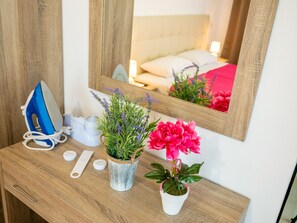 APARTMENT, 2 BEDROOMS, BALCONY, COUNTRYSIDE AND SEA VIEW