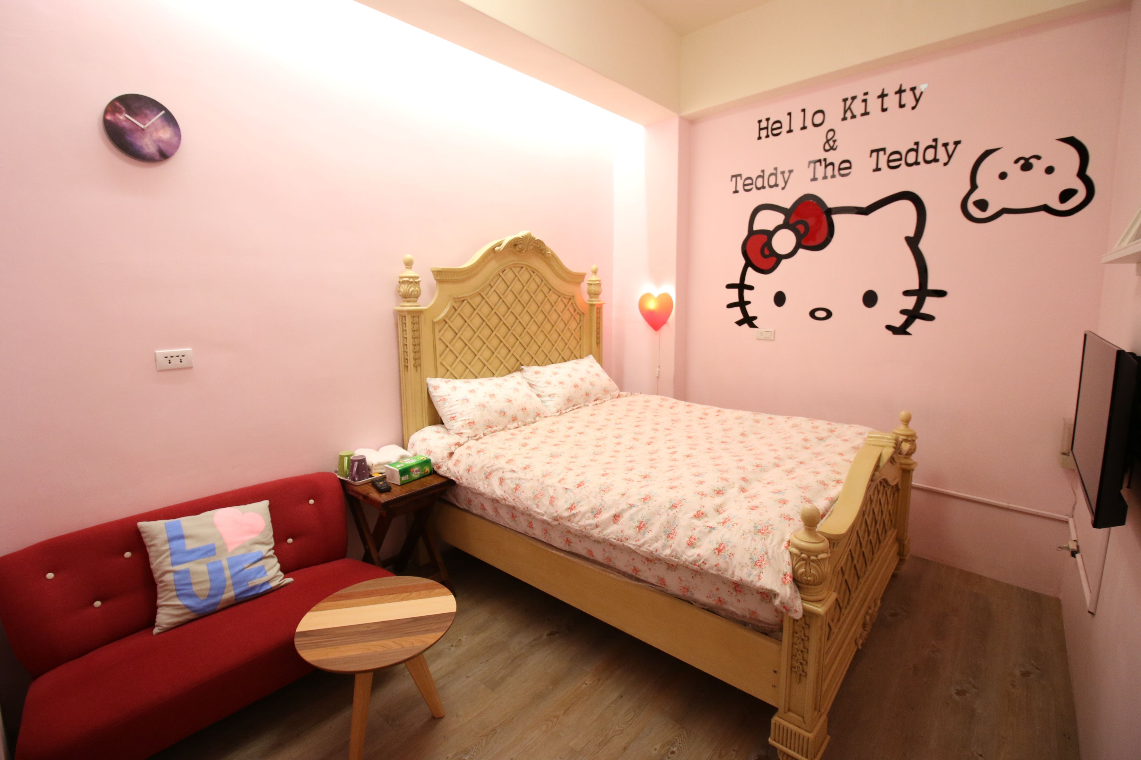 ห้องซิกเนเจอร์ดับเบิล, เตียงใหญ่ 1 เตียง, ปลอดบุหรี่ | โต๊ะทำงาน, ผ้าม่านกันแสง, เตียงเสริม/เปล, Wi-Fi ฟรี