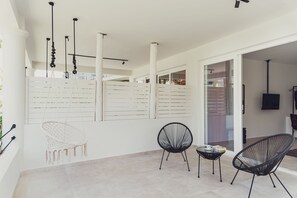 Ngoại thất