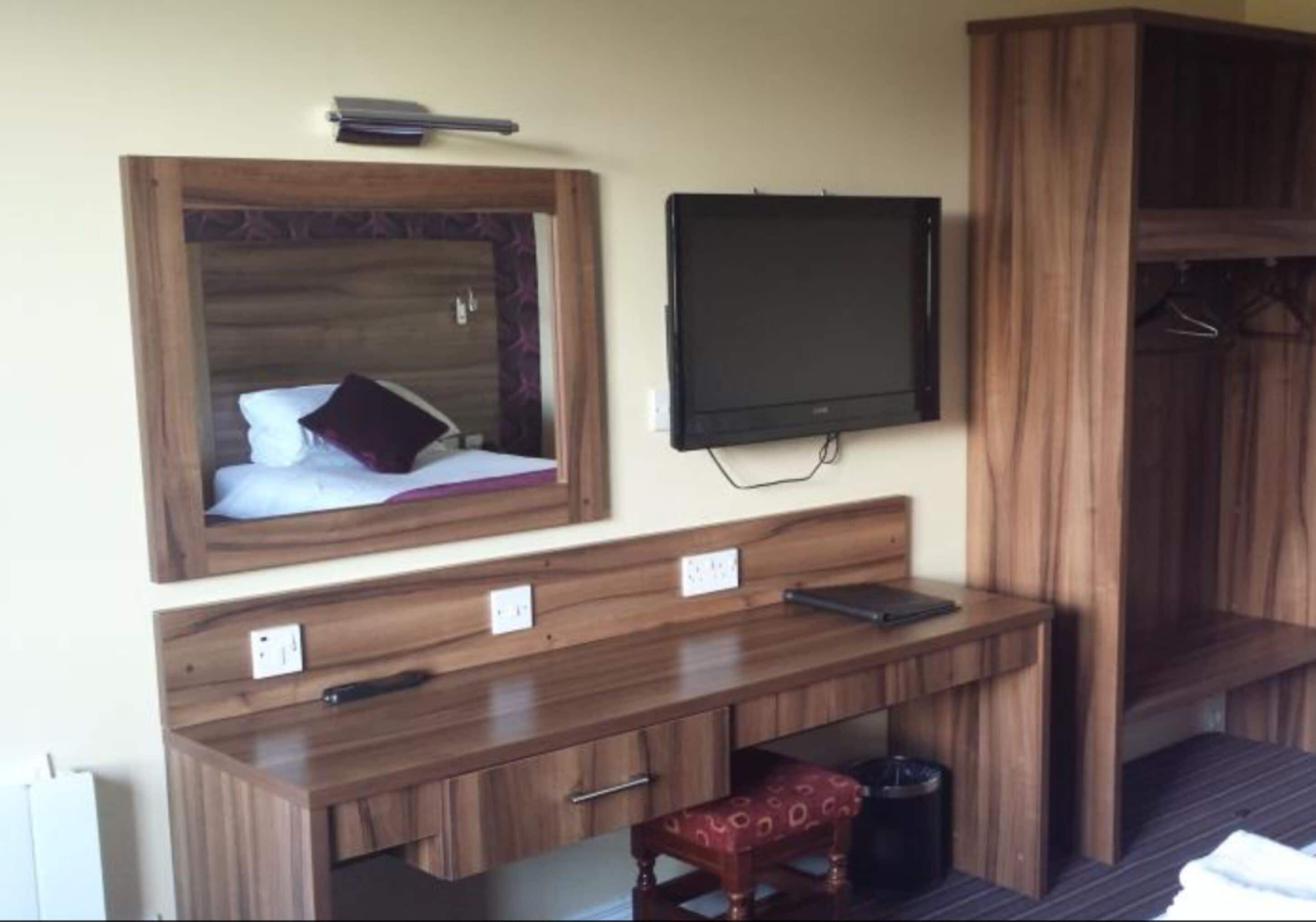 twin room | room amenity