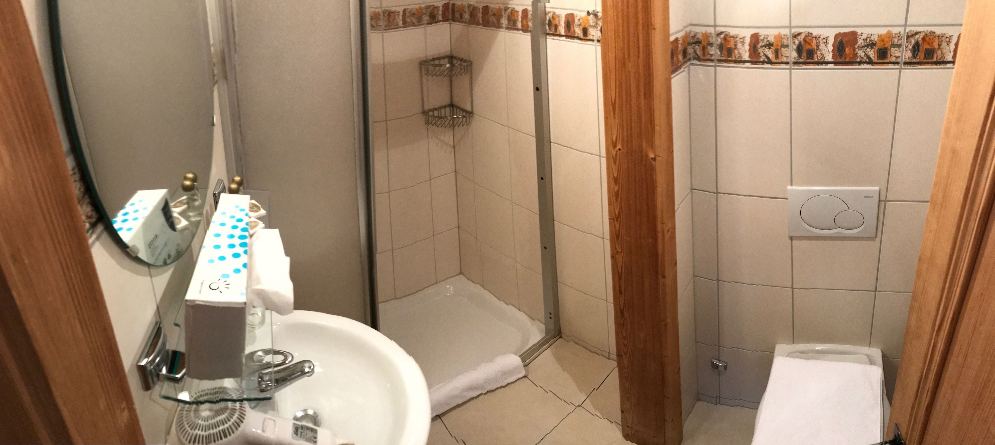comfort double room, balcony | bathroom | shower, free toiletries, towels