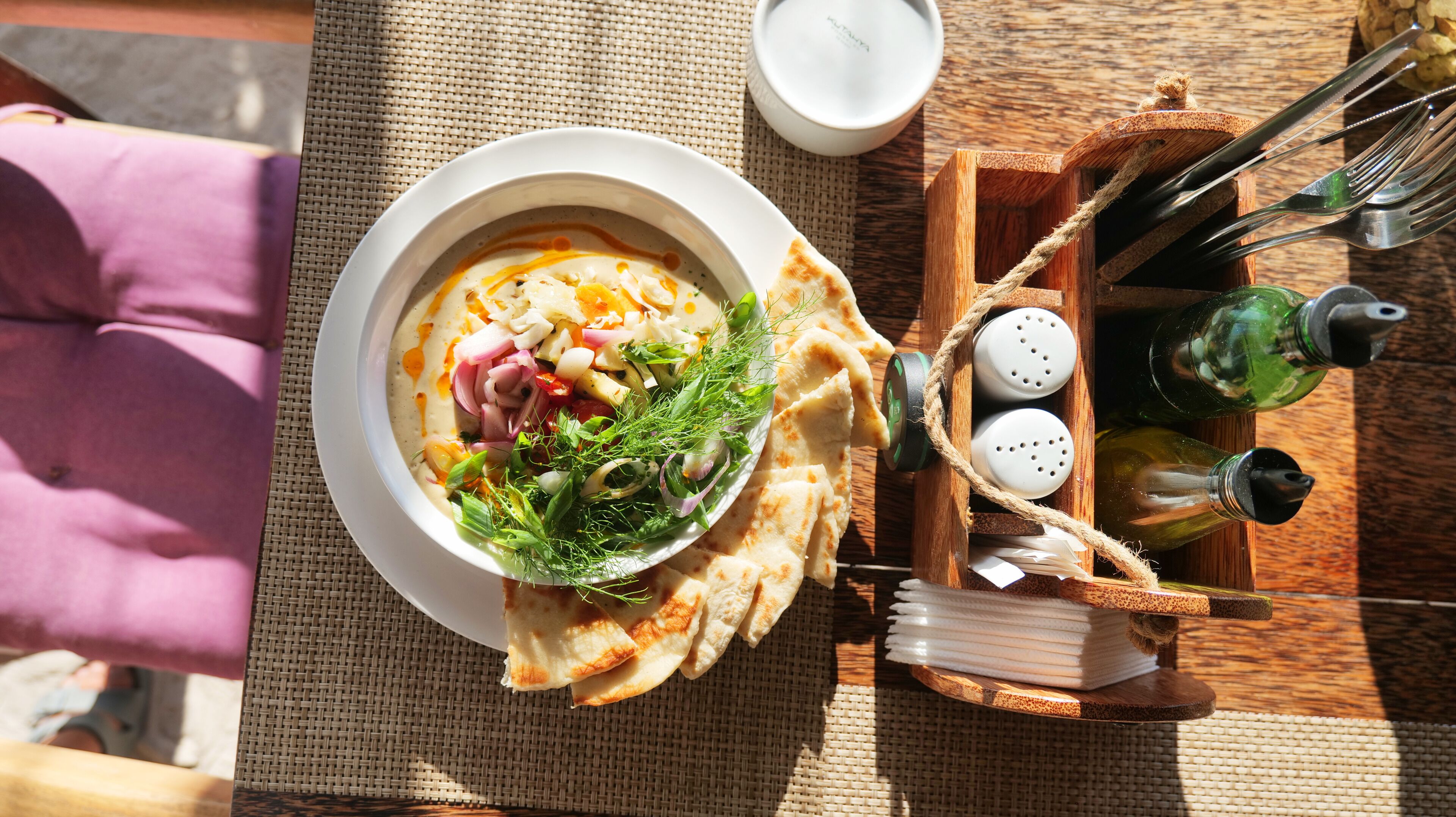 lunch, dinner served; mediterranean cuisine, beach views