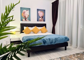 Presidential Suite, 2 Bedrooms, City View | 2 bedrooms, blackout drapes, soundproofing, iron/ironing board