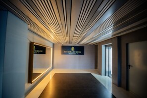 Exterior - Red Hotel Riviera Suite & Lake (Cluj-Napoca)