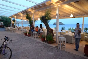 Breakfast, lunch, dinner served; Greek cuisine, beach views - Sappho Hotel (Lesvos)