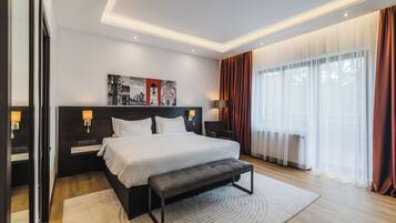 Minibar, in-room safe, desk, blackout drapes